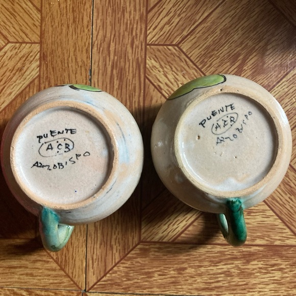 VTG Puente Arzobispo ACB SIGNED Pitcher 
Teacups Pears Jar Ceramic Pottery Set - Picture 11 of 12